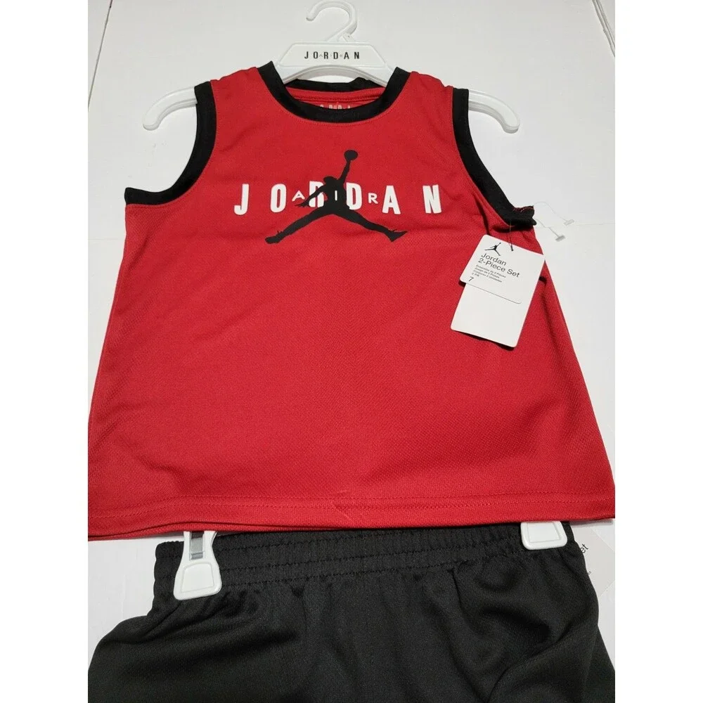 NIKE AIR JORDAN Shirt  & Shorts 2 Piece Graphic Logo Set  Size Kid's 7: NWT